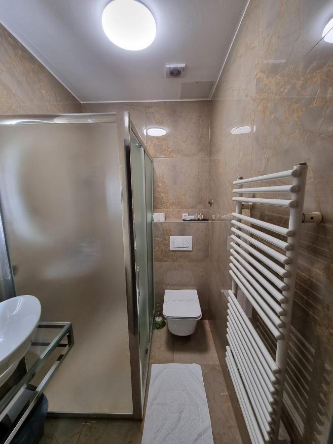 Motel Bor Vitez Exterior foto
